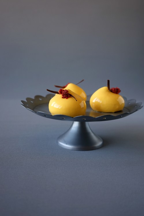 Mango-Himbeere Petit Gâteaux