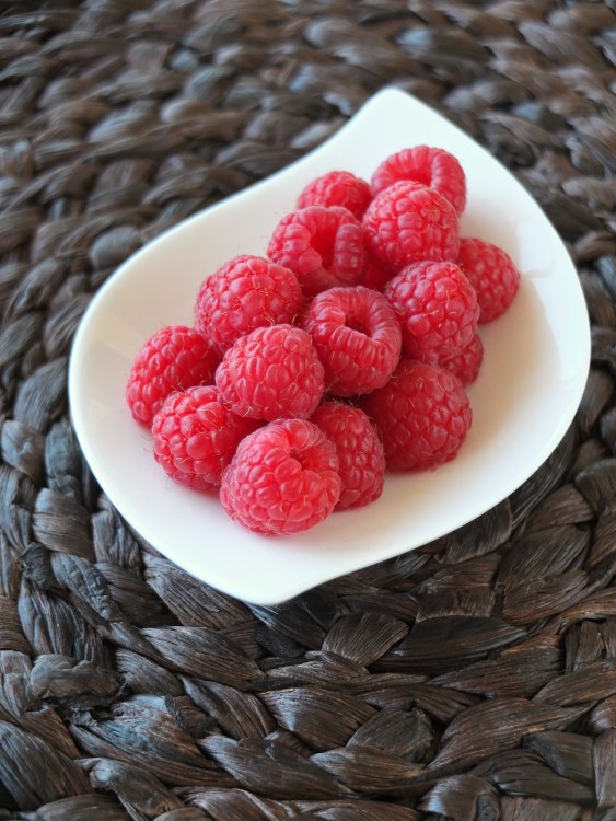 Himbeer Mini Cupcakes