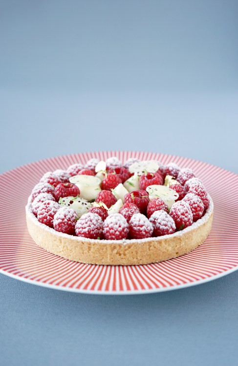 HimbeereWeisse Kuvertüre Limetten Tarte / Framboesa Chocolate Branco Limão Taiti Tarte