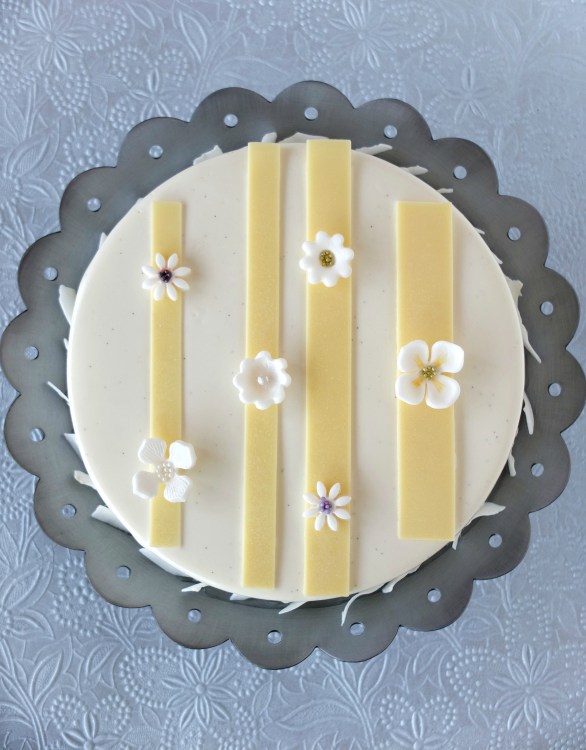Kokosnuss Gelber Pfirsich Entremet / Entremet com Coco e Pêssego amarelo
